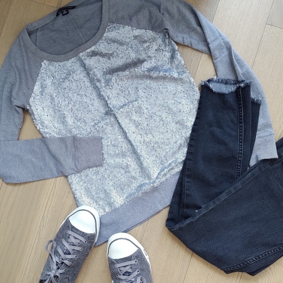 Banana Republic Sweaters - Banana Republic Sweater